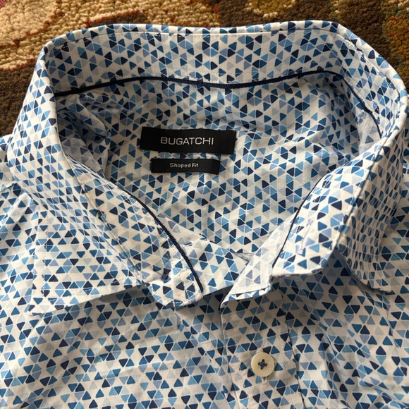 Bugatchi Men's Blue and White Triangle Shirt - Picture 2 of 2